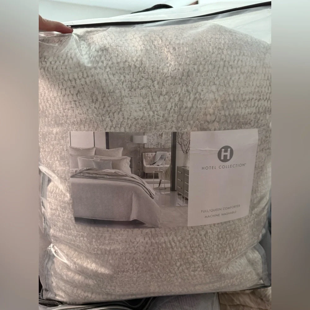 Hotel Collection Textured Cream Comforter Queen